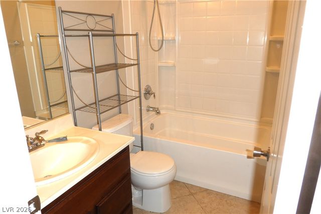4054 Lower Saxon Avenue, North Las Vegas, NV 89085