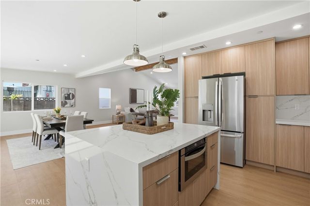 6670 Platt, West Hills, CA 91307