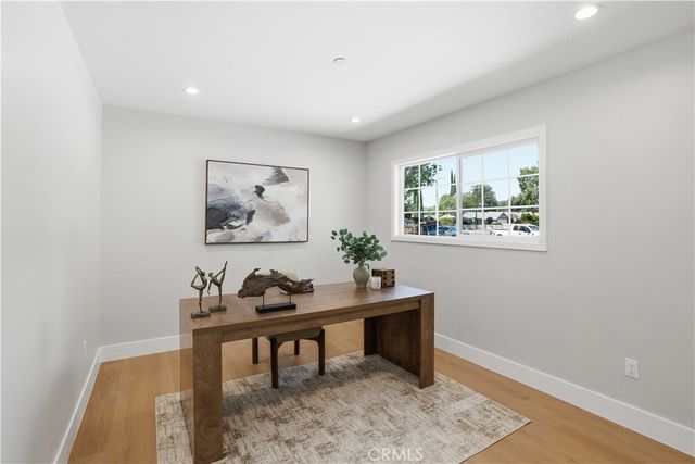 6670 Platt, West Hills, CA 91307
