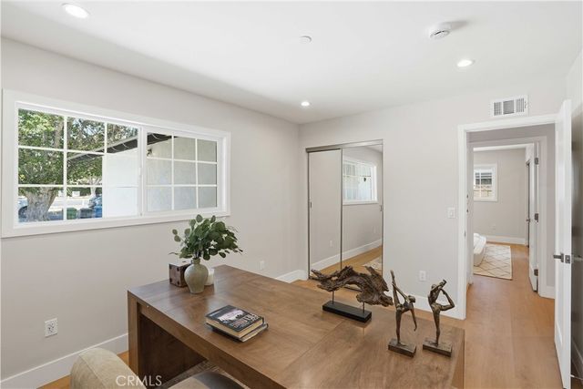 6670 Platt, West Hills, CA 91307