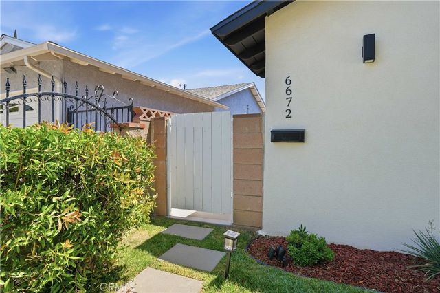6670 Platt, West Hills, CA 91307