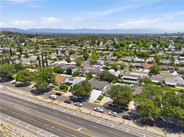 6670 Platt, West Hills, CA 91307