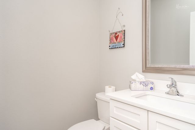 1516 NE Mocking Bird Lane, Grimes, IA 50111