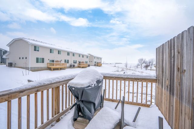 1516 NE Mocking Bird Lane, Grimes, IA 50111