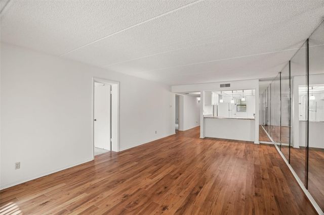 1200 TARPON WOODS BOULEVARD L4, Palm Harbor, FL 34685
