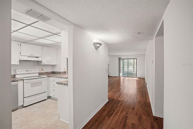 1200 TARPON WOODS BOULEVARD L4, Palm Harbor, FL 34685
