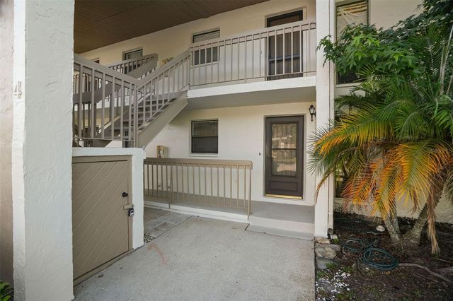 1200 TARPON WOODS BOULEVARD L4, Palm Harbor, FL 34685