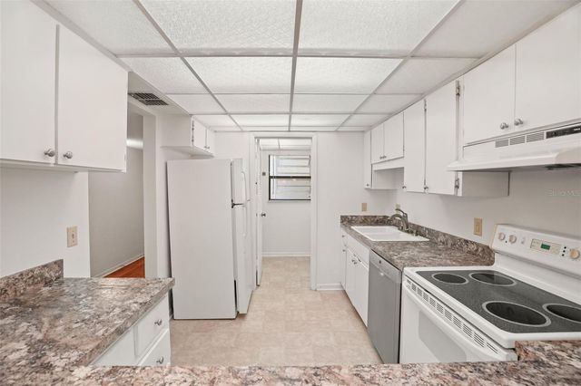 1200 TARPON WOODS BOULEVARD L4, Palm Harbor, FL 34685