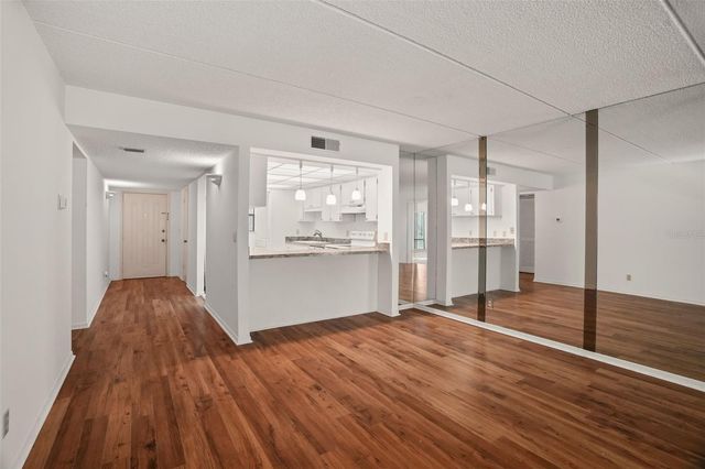 1200 TARPON WOODS BOULEVARD L4, Palm Harbor, FL 34685