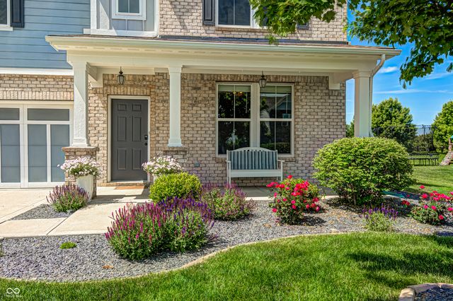 882 Oaklawn Drive, Westfield, IN 46074