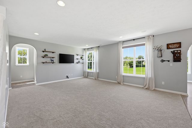 882 Oaklawn Drive, Westfield, IN 46074
