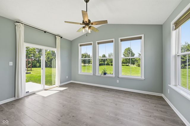 882 Oaklawn Drive, Westfield, IN 46074