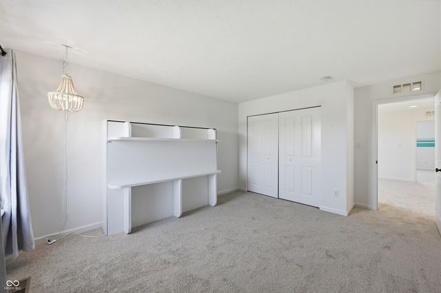 882 Oaklawn Drive, Westfield, IN 46074