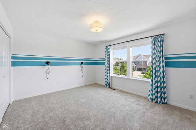 882 Oaklawn Drive, Westfield, IN 46074