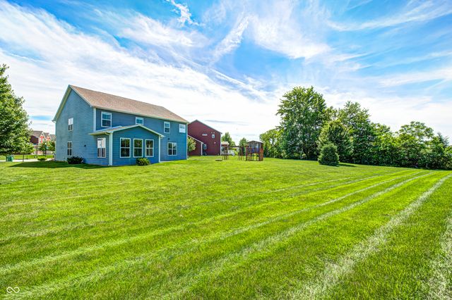 882 Oaklawn Drive, Westfield, IN 46074