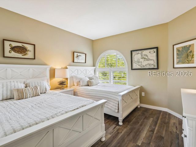 75 Ocean Ln Apt 502, Hilton Head Island, SC 29928