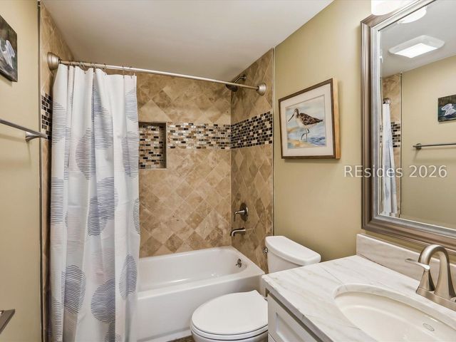 75 Ocean Ln Apt 502, Hilton Head Island, SC 29928