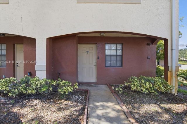 2882 Coral Springs Dr 2882, Coral Springs, FL 33065
