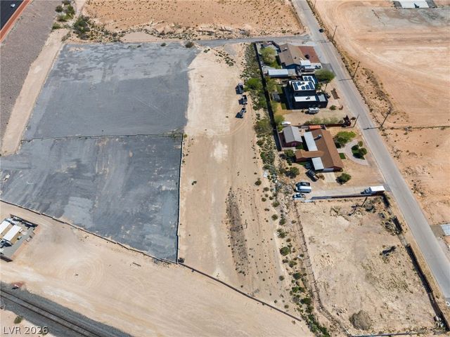 6721 Rogers Street, Las Vegas, NV 89118