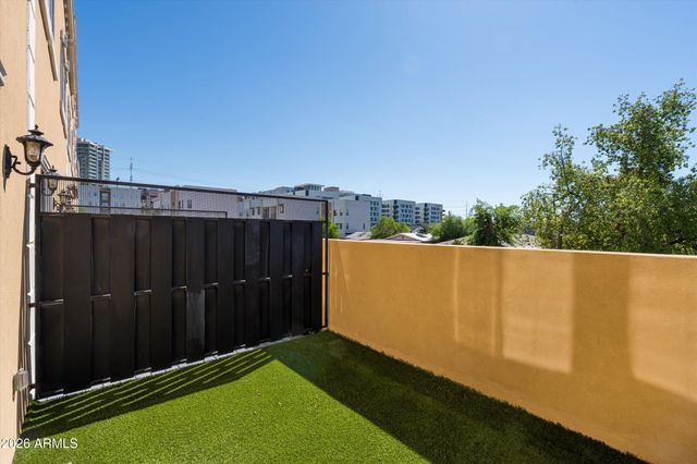 421 W 6TH Street 1013, Tempe, AZ 85281