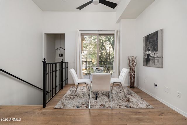 421 W 6TH Street 1013, Tempe, AZ 85281