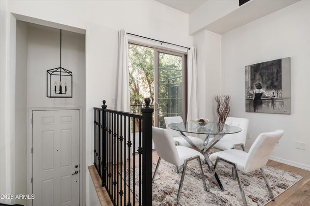 421 W 6TH Street 1013, Tempe, AZ 85281