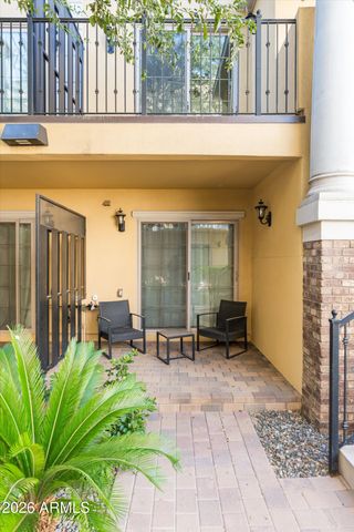 421 W 6TH Street 1013, Tempe, AZ 85281