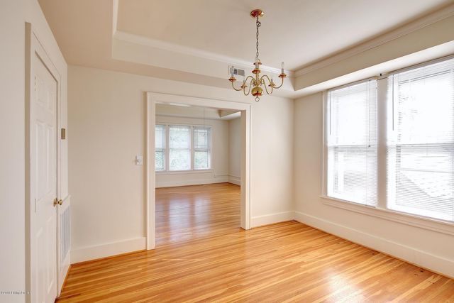 2120 Douglass Blvd, Louisville, KY 40205