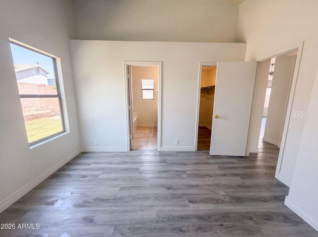 3428 W VIA DEL SOL Drive, Phoenix, AZ 85027 — photo 4