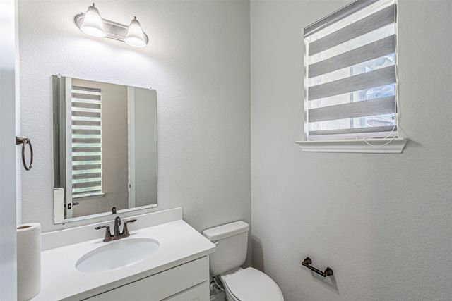 18140 Lakefront Court, Forney, TX 75126