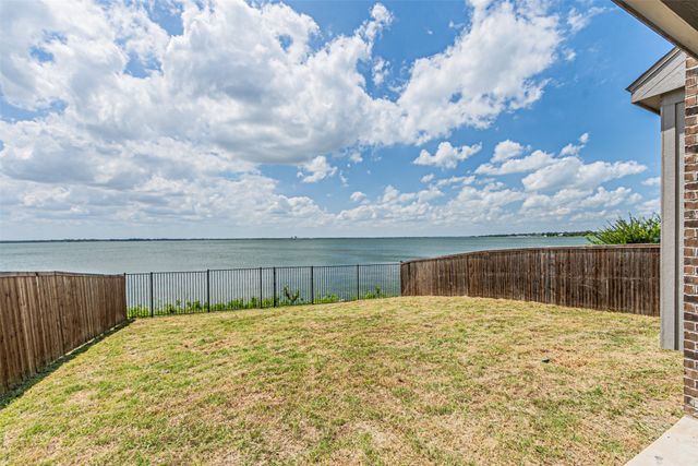 18140 Lakefront Court, Forney, TX 75126