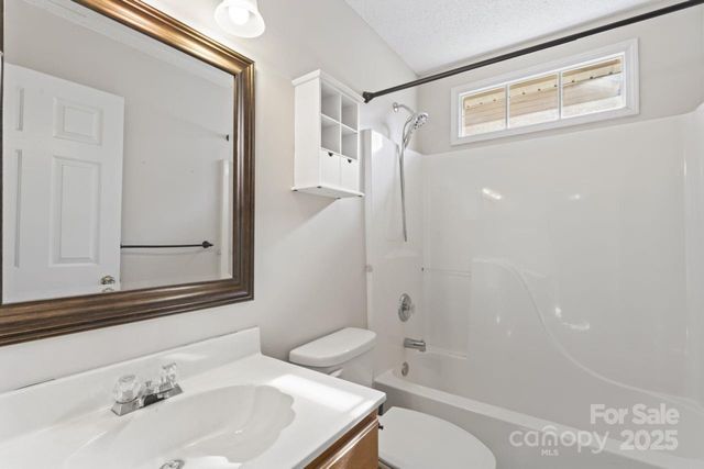 5851 Misty Forest Place NW, Concord, NC 28027