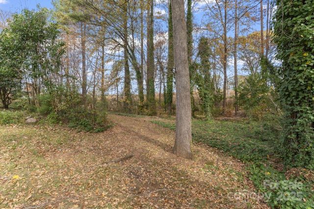 5851 Misty Forest Place NW, Concord, NC 28027