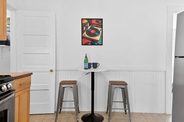 83 Glen Rd 2, Boston, MA 02130