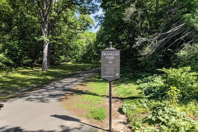 83 Glen Rd 2, Boston, MA 02130