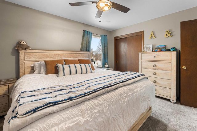 125 PARKWAY COURT, Fond Du Lac, WI 54935