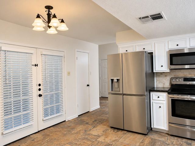 6700 Richardson Road 204, Houston, TX 77069