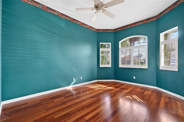 5121 FLAGSTONE DRIVE, Sarasota, FL 34238