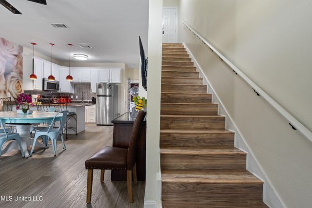 1180 Century Oaks Drive, A, Gulfport, MS 39507