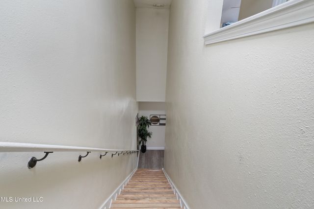 1180 Century Oaks Drive, A, Gulfport, MS 39507