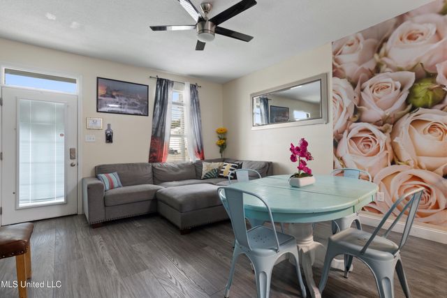 1180 Century Oaks Drive, A, Gulfport, MS 39507