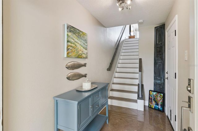 137 BRENT CIRCLE, Oldsmar, FL 34677