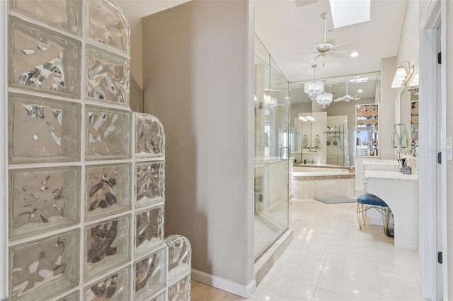 137 BRENT CIRCLE, Oldsmar, FL 34677