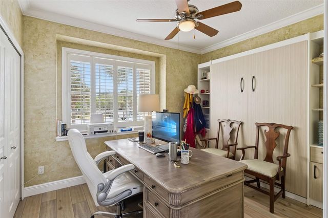 137 BRENT CIRCLE, Oldsmar, FL 34677