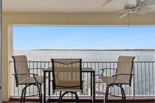 137 BRENT CIRCLE, Oldsmar, FL 34677