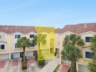 137 BRENT CIRCLE, Oldsmar, FL 34677