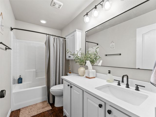 2005 Michelle Creek Drive, Little Elm, TX 75068