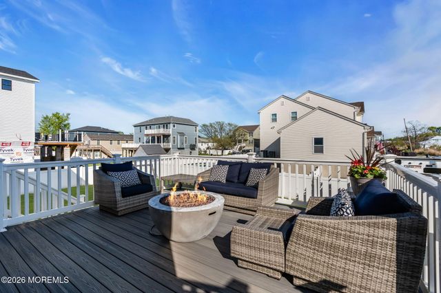 607 Bay Avenue, Union Beach, NJ 07735