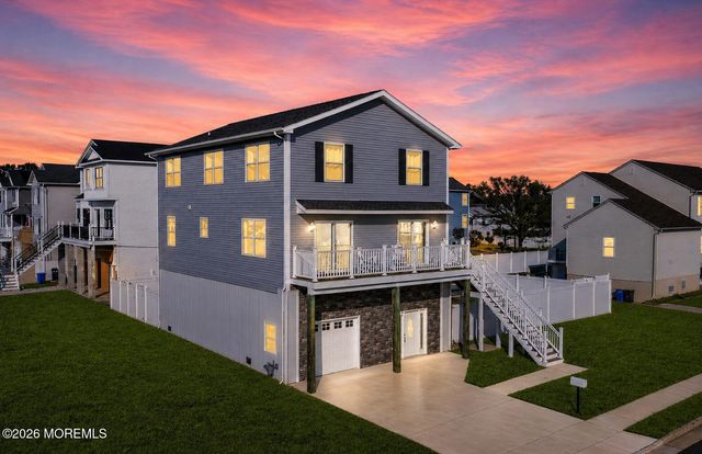 607 Bay Avenue, Union Beach, NJ 07735