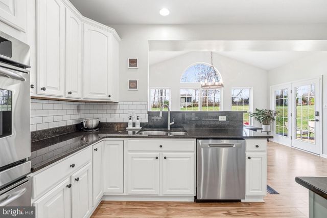 207 DILLONS LN, Mullica Hill, NJ 08062